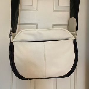 BUGABOO DIAPER BAG WHITE LEATHER BB01